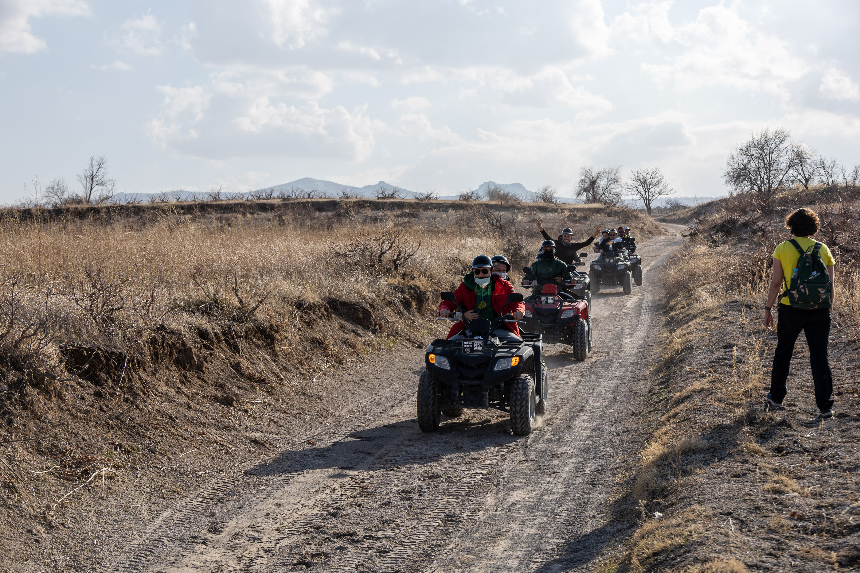 Группа на квадроциклах