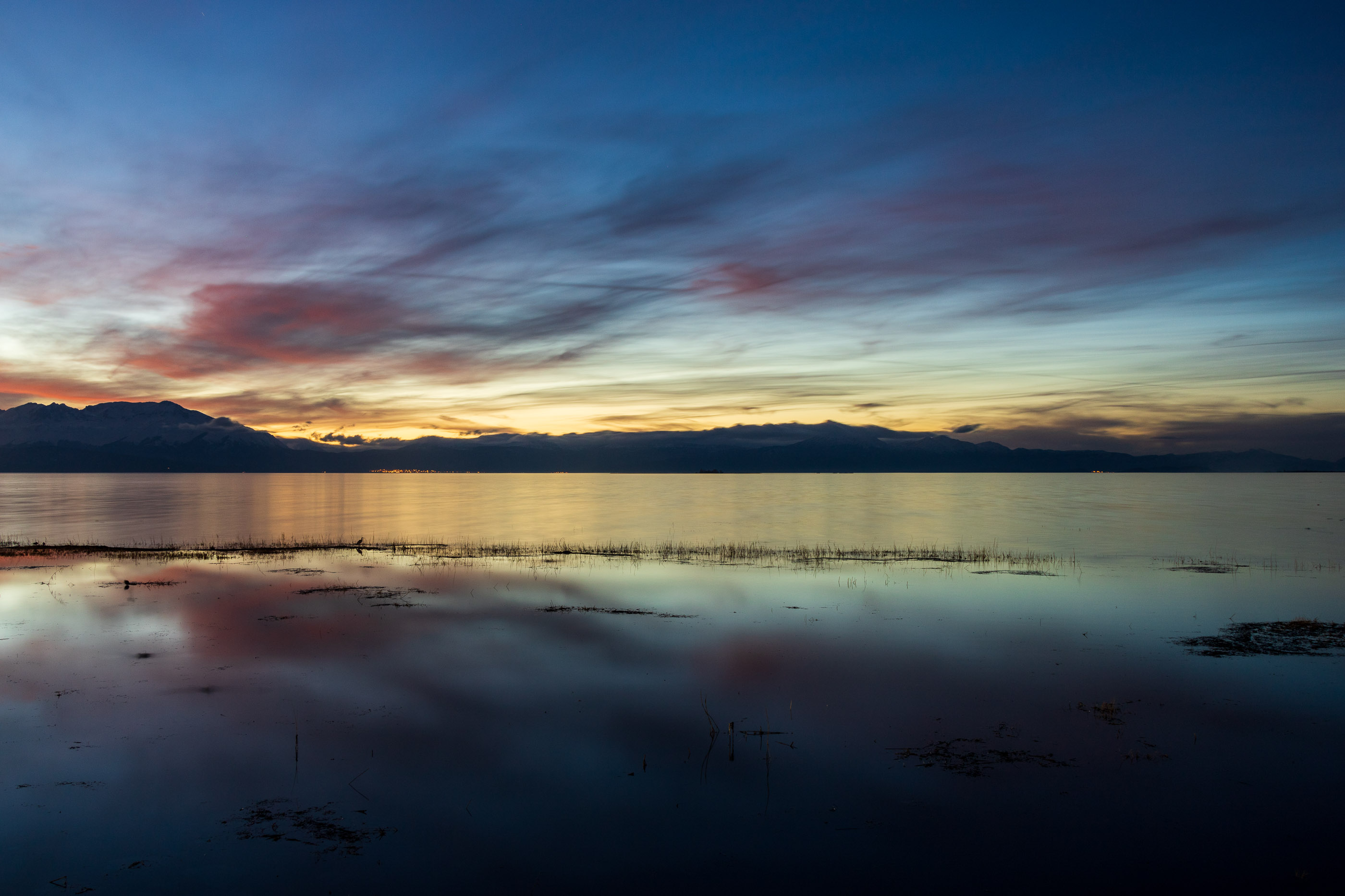 Вечер на озере Бейшихир