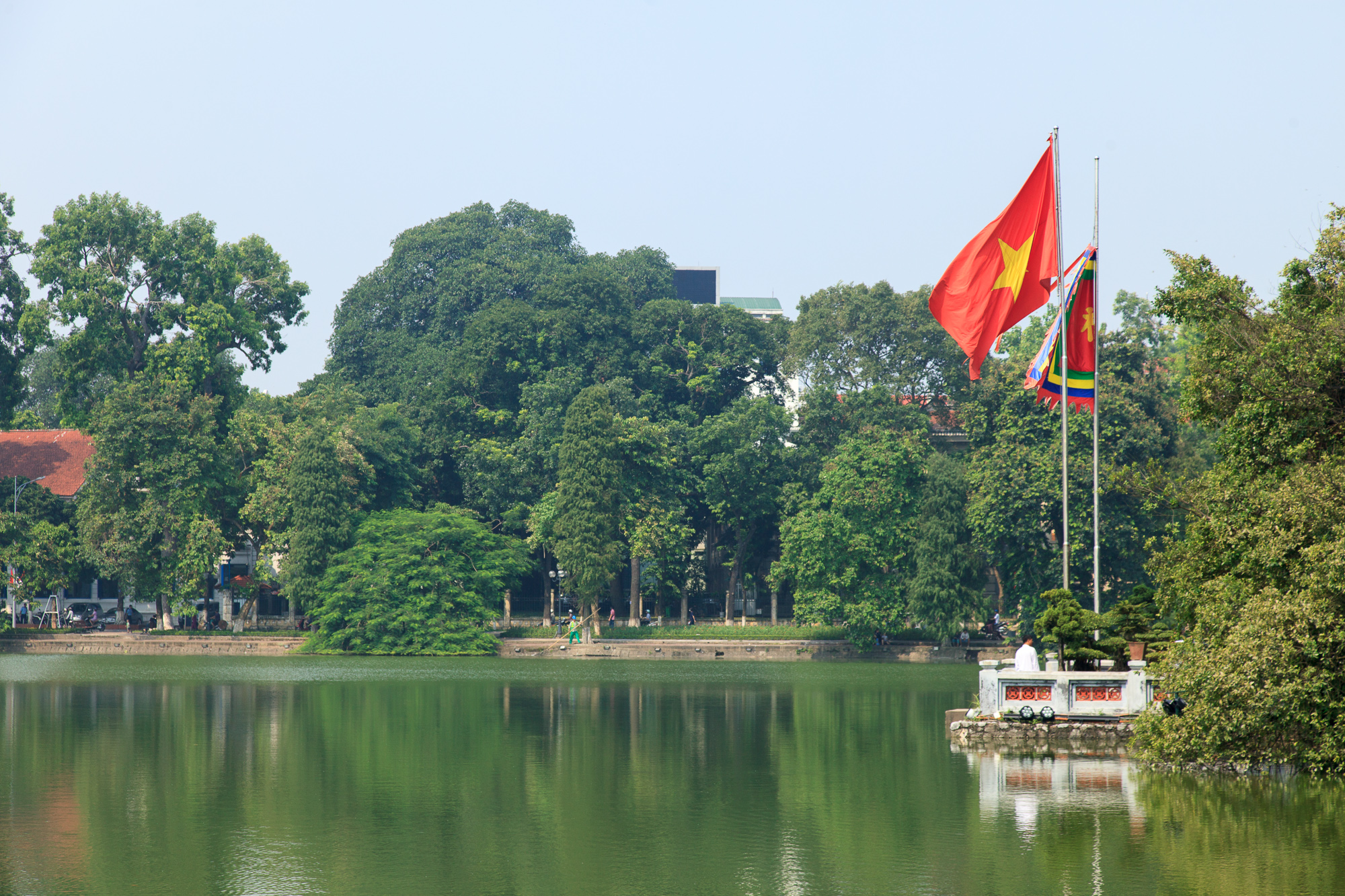 Озеро Возвращенного Меча