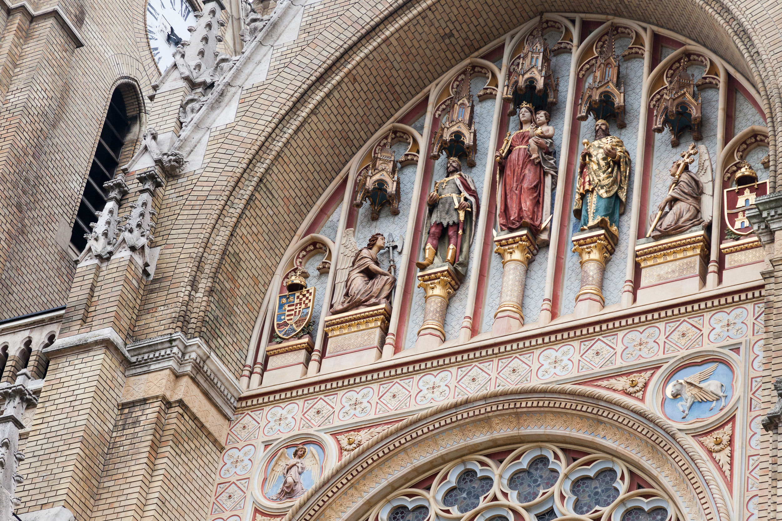 Фасад церкви