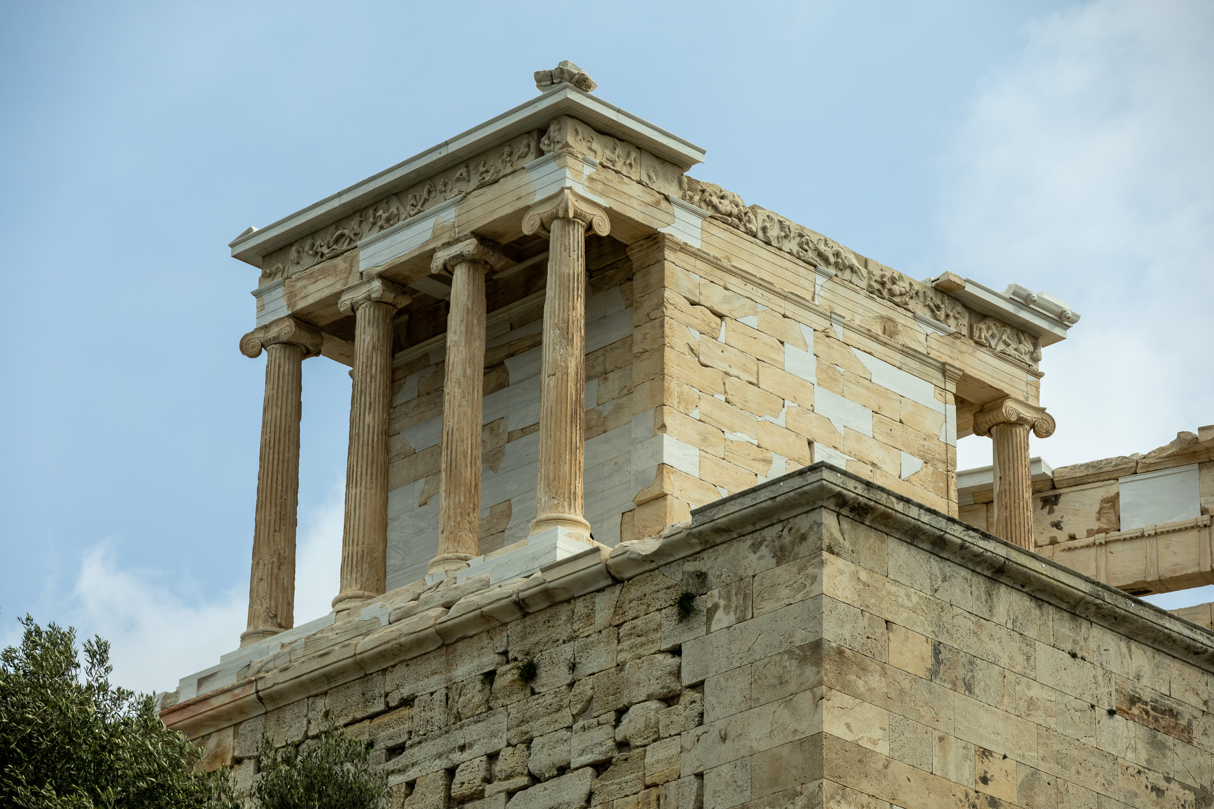 Храм Ники Аптерос