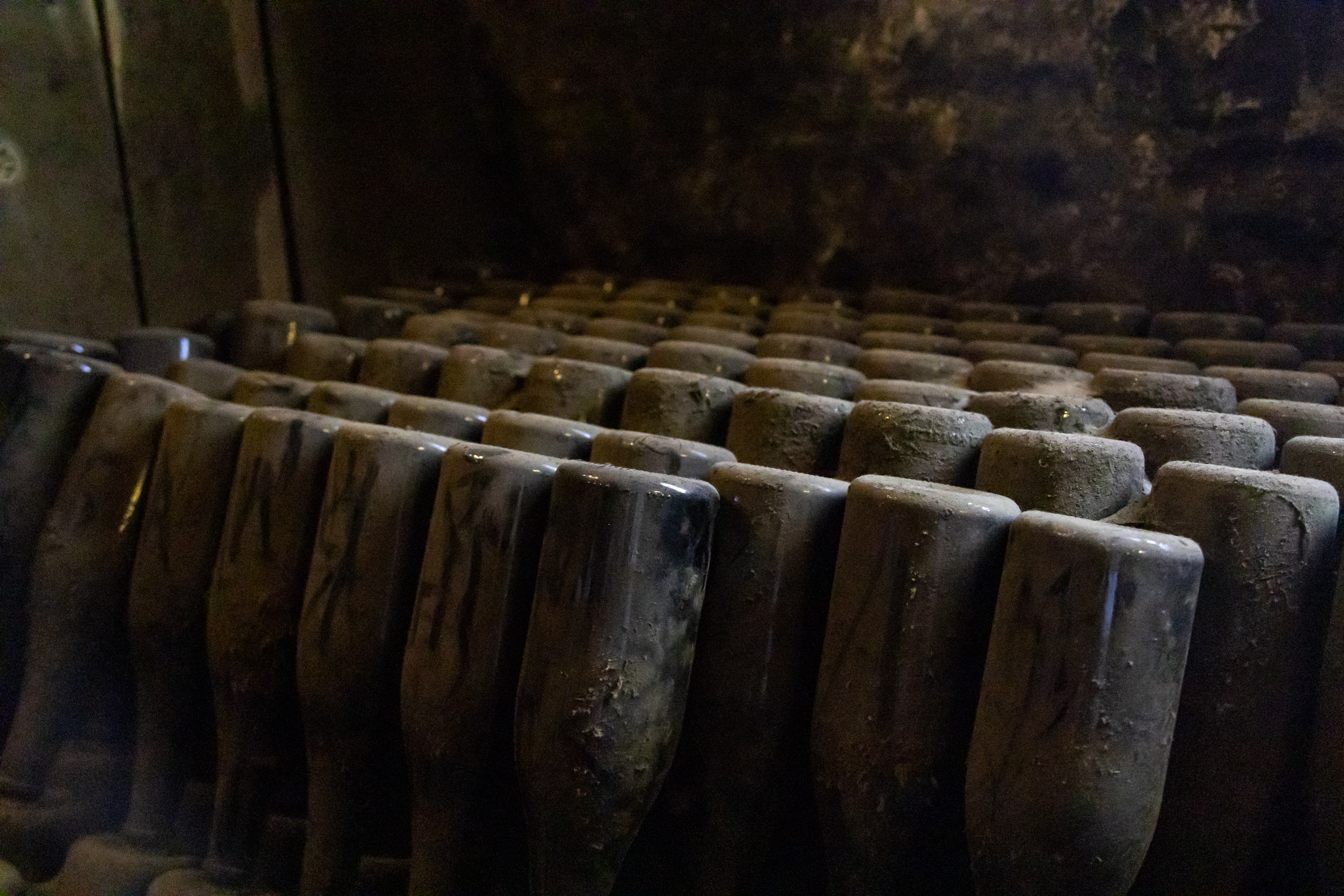 Игристое в Голицинских тоннелях