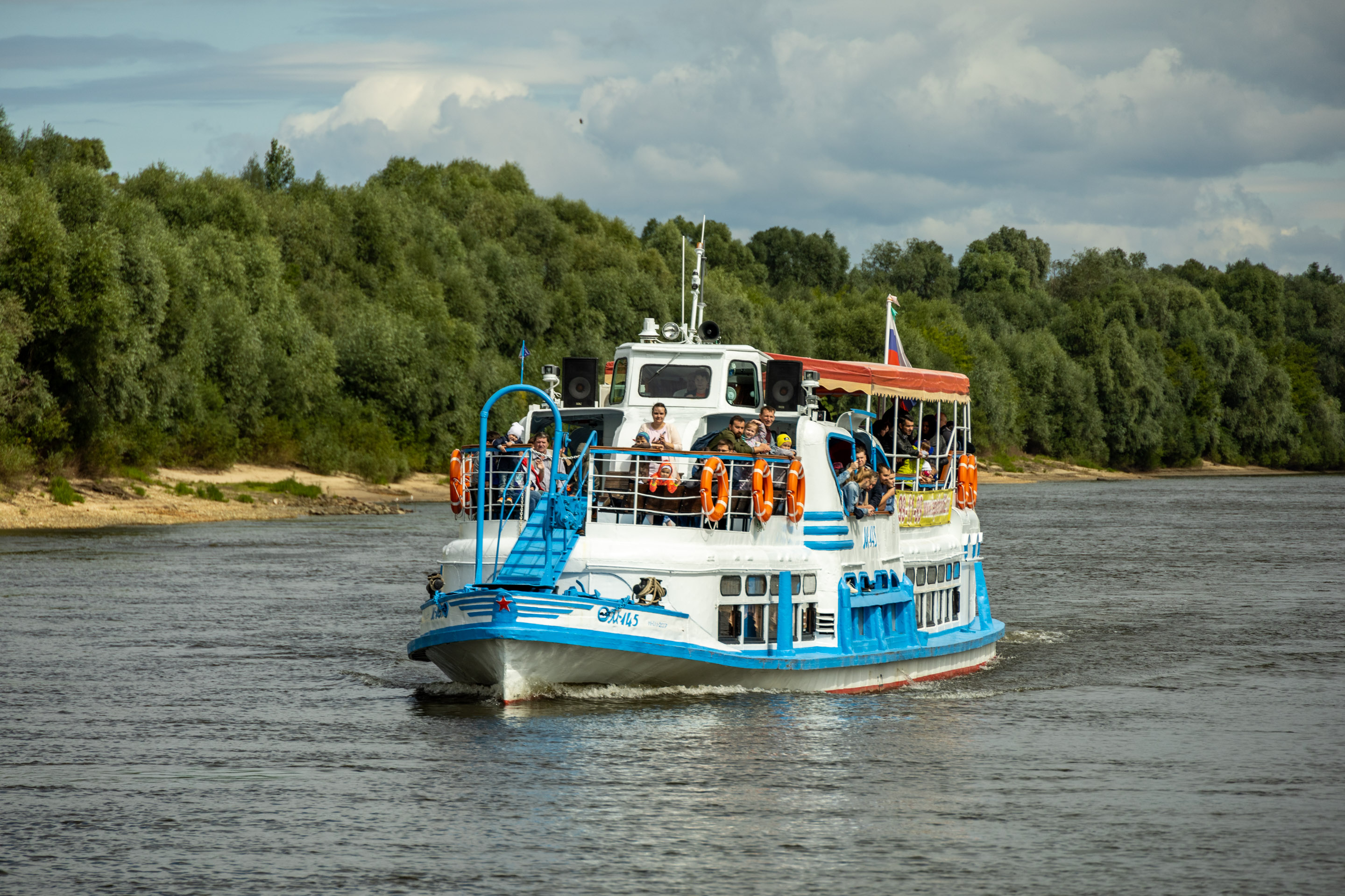 Речная прогулка по Оке