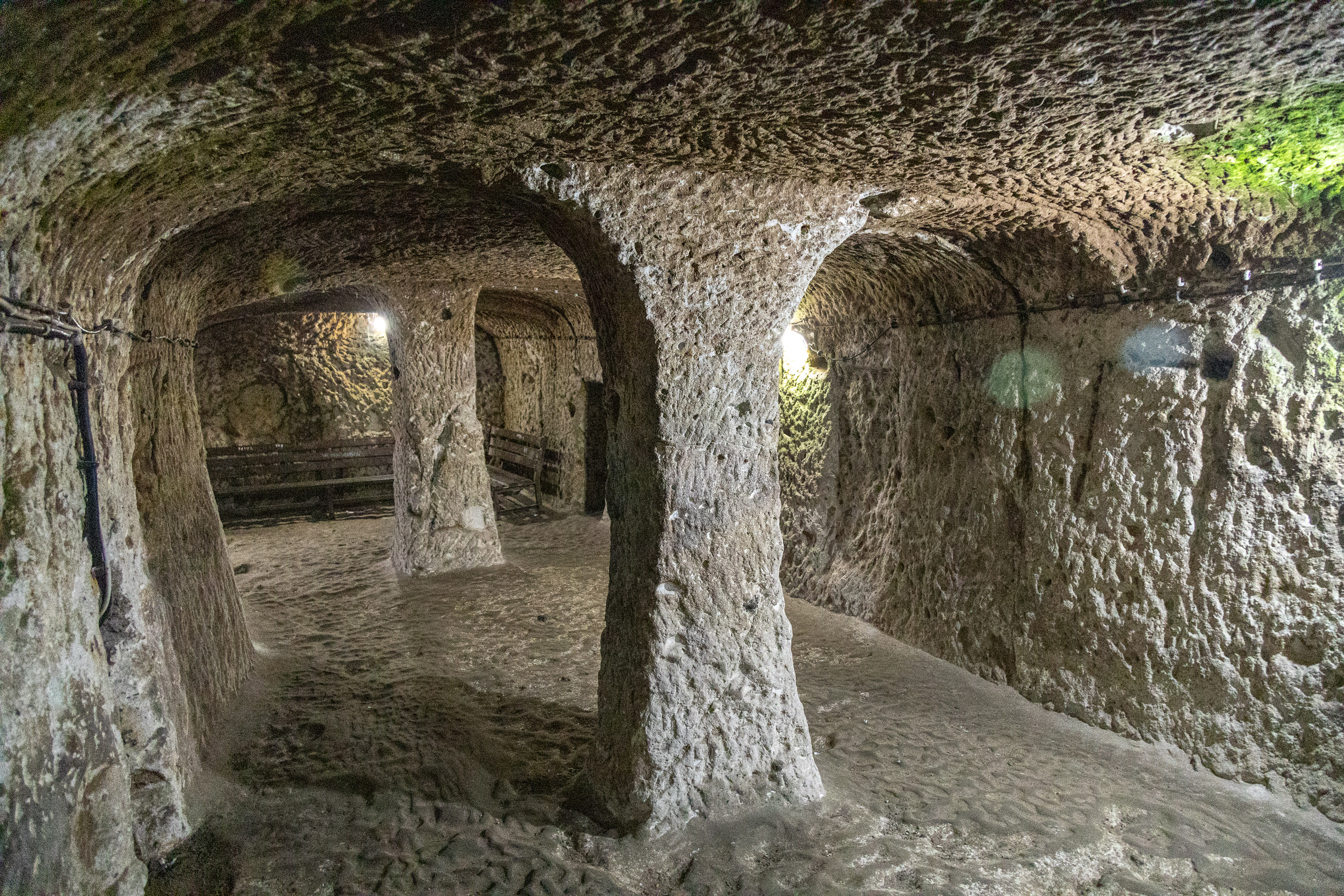 Пещерный город Деринкую