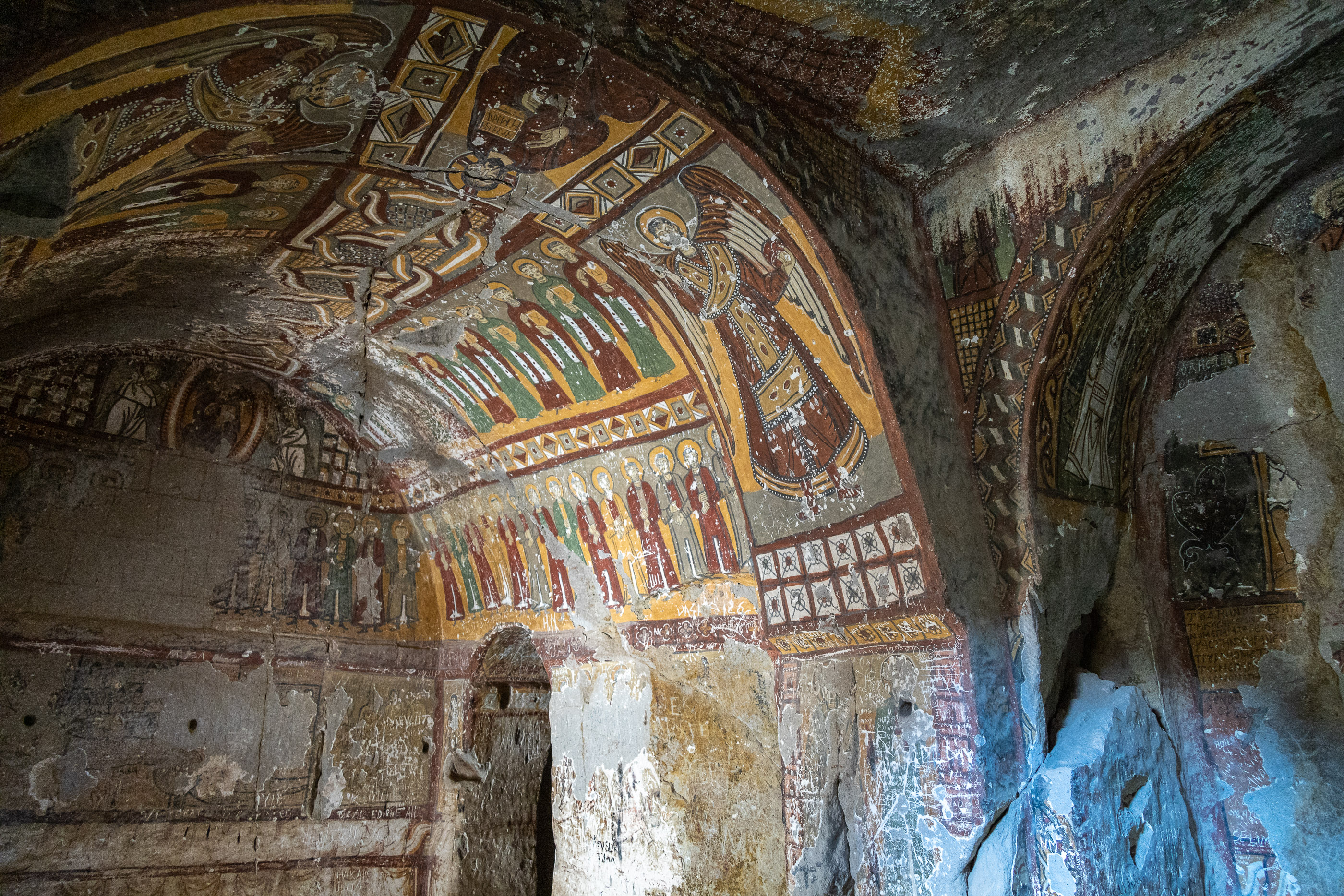 Фрески скальной церкви в долине Ихлара