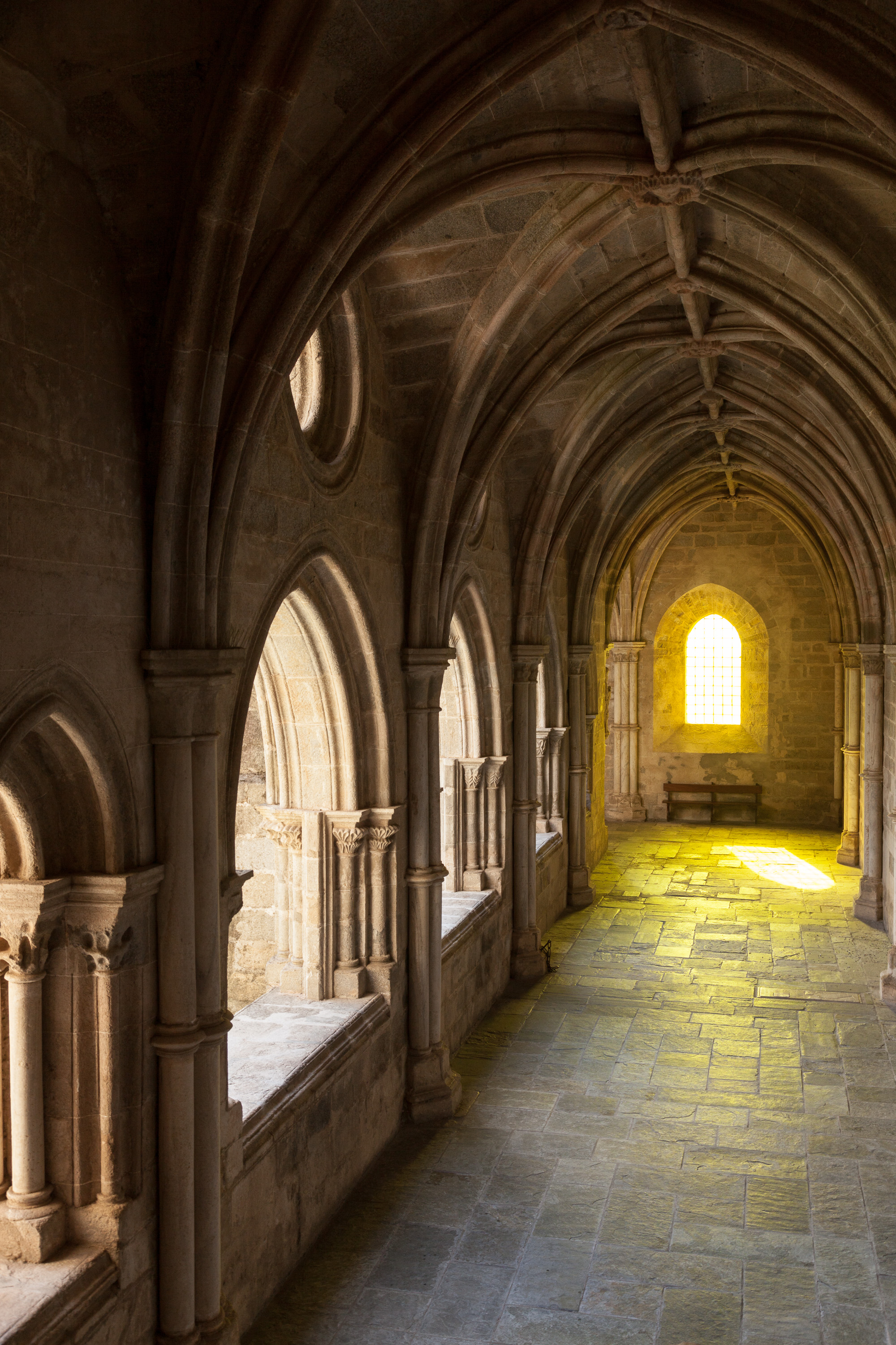 Клуатр кафедрального собора Эворы