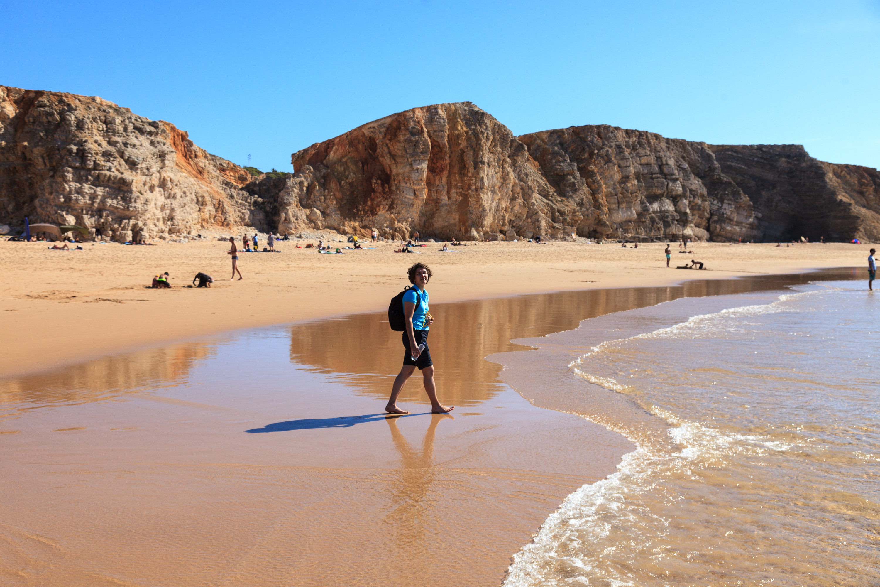 Ю на пляже Tonel