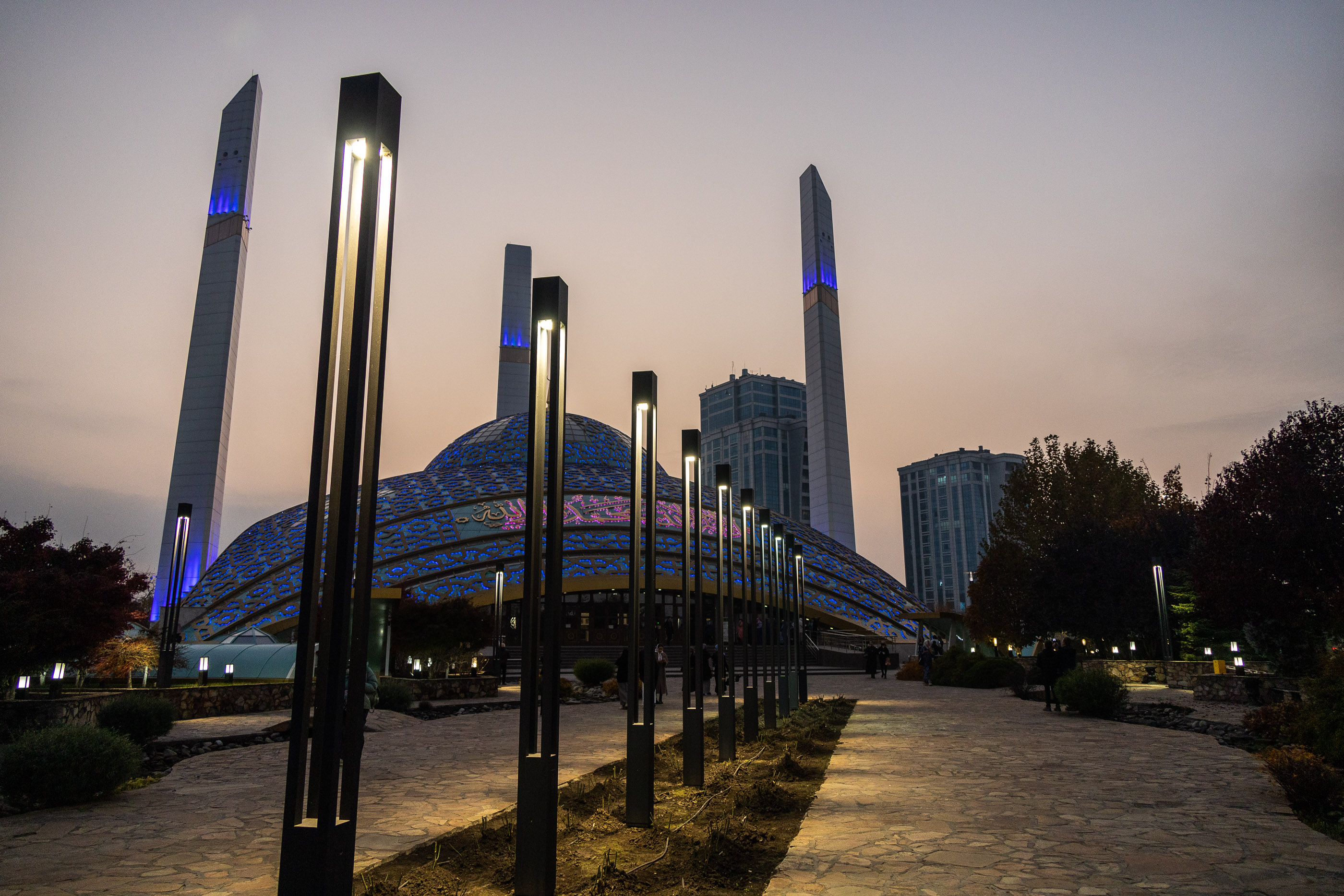 Ночная подсветка «Сердца Матери»